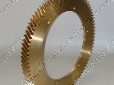 Corona de Dientes Helicoidales (Anillo Dentado)